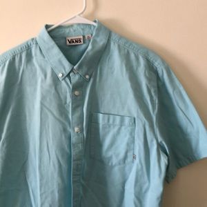 Vans shortsleeved button down